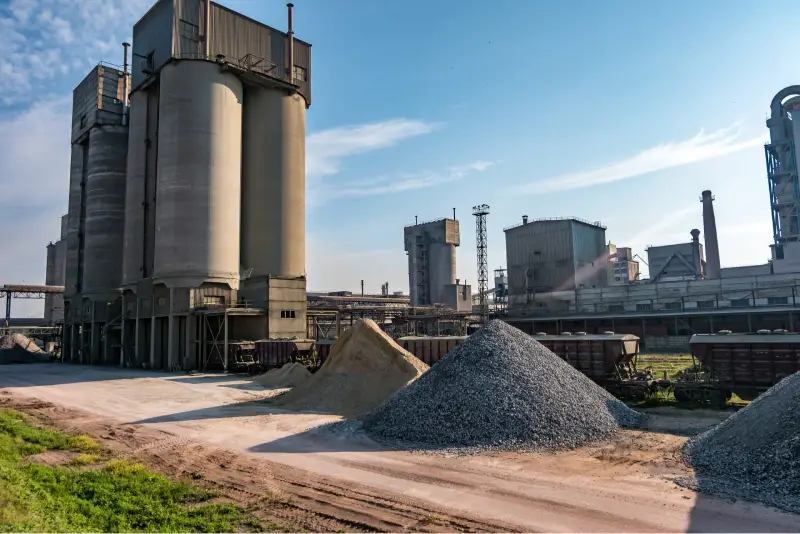Concrete ready-mix production and batching plant silos